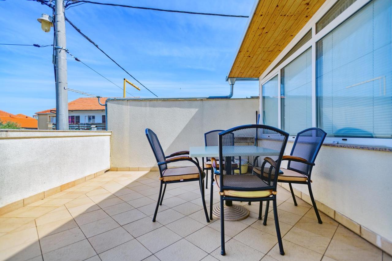Comfort Holiday Apartment Zadar - With Parking And Balcony Экстерьер фото